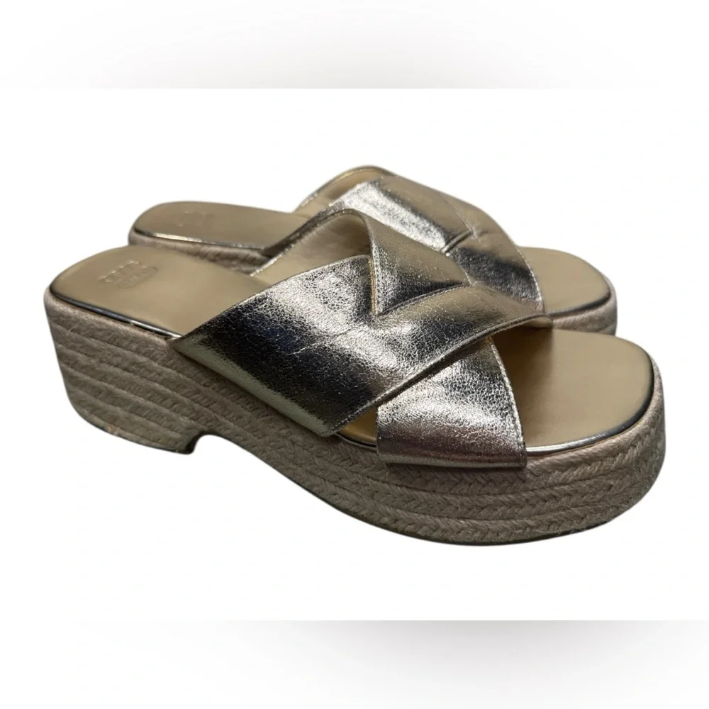 ASOS DESIGN Wide Fit Toy cross‎ strap wedges in gold